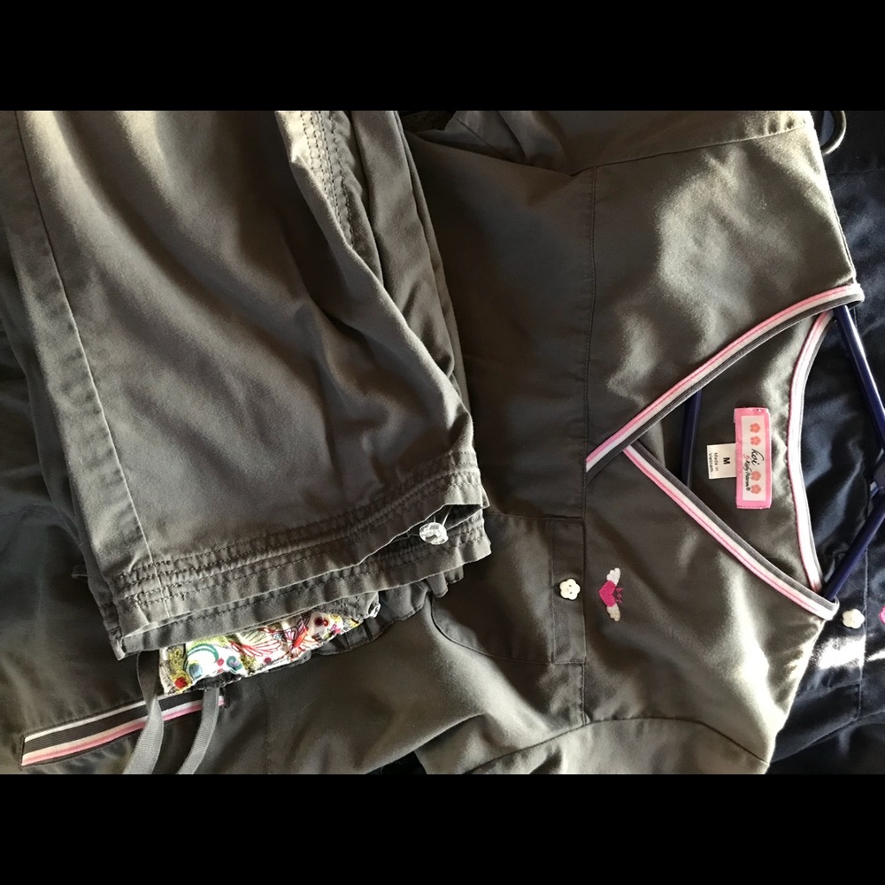 Koi scrubs in grey and pink both size M